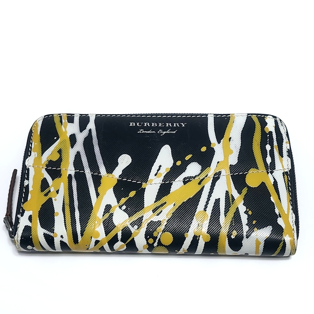 Burberry Wallet Trench Calfskin Leather Splash Print Zip Around